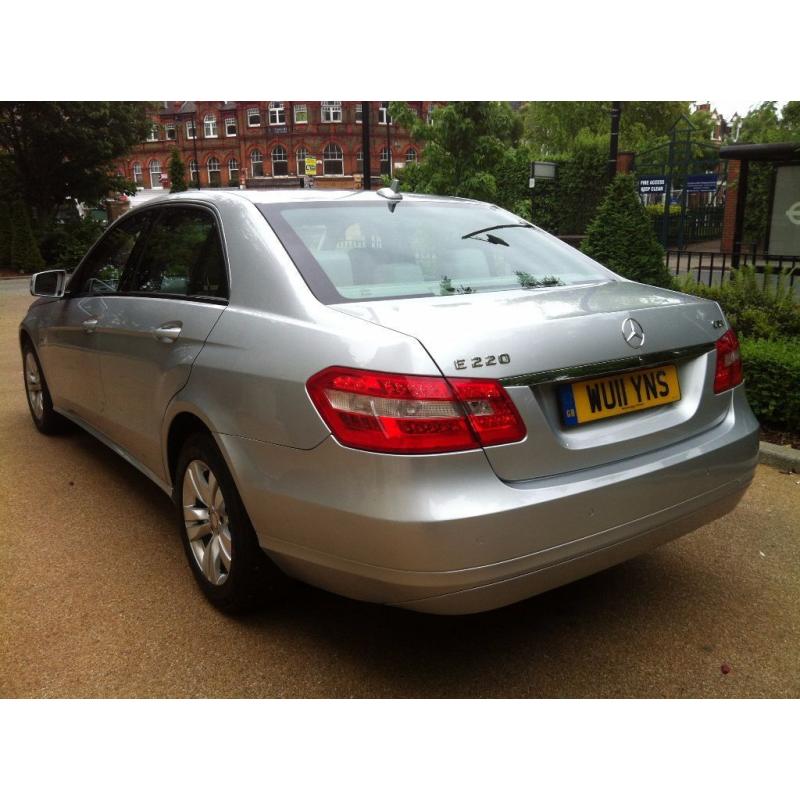 MERCEDES-BENZ E220 CDI BlueEFFICIENCY AUTO 1 PREVIOUS OWNER FROM NEW FULL SERVICE HISTORY P/X