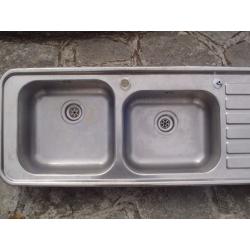 Stainless steel insert double sink and drainer