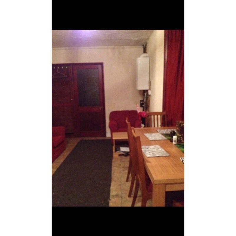 A very big single room for rent near station, urgent housemate needed ASAP