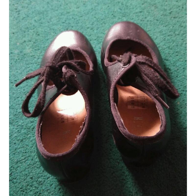 Bloch Tap Shoes