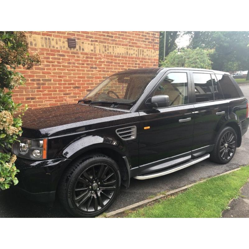 Range Rover Sport 2008. Very low mileage full service with Land Rover