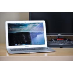 macbook air 13" 2014/2015 core i5 128ssd 4gb ram 1.4 processor microsoft office great condition