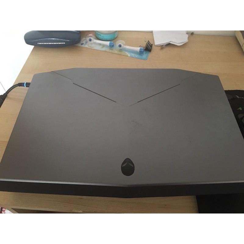 Quick Sell Alienware 17.3 inch really good condition