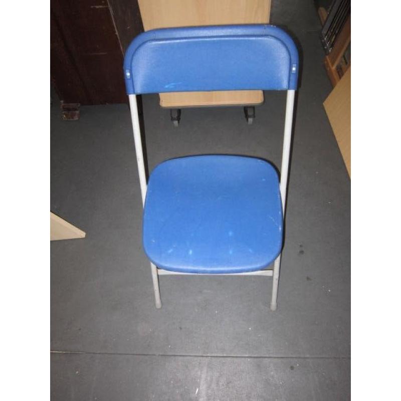 Folding chair . Blue colour .