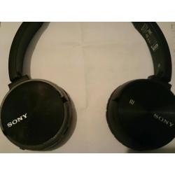 Sony wireless headphones mdr-zx