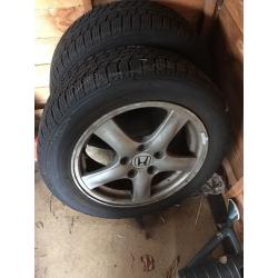 2 Honda alloy wheels and winter tyres