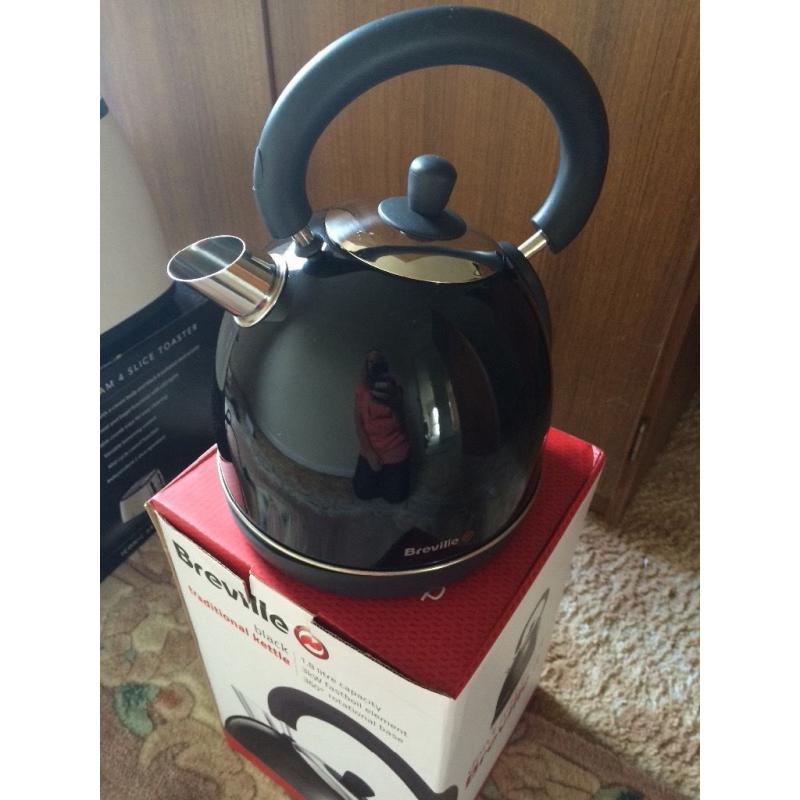 Brand New Boxed Breville 1.8L Traditional Kettle