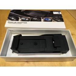 Genuine BMW iPhone 5/5S/5SE Snap-In Adapter