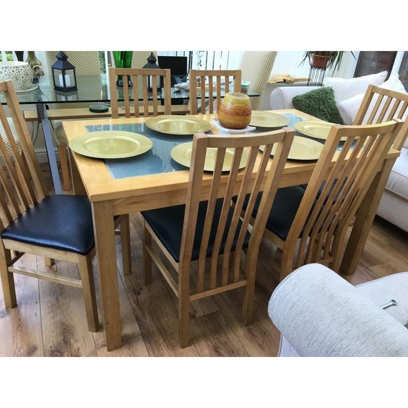 table with 6 chairs