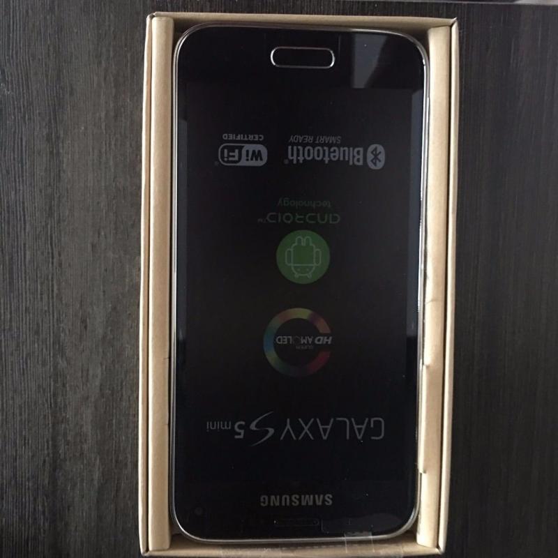 Samsung Galaxy S5 Mini Brand New Never Used Mint Condition Unlocked