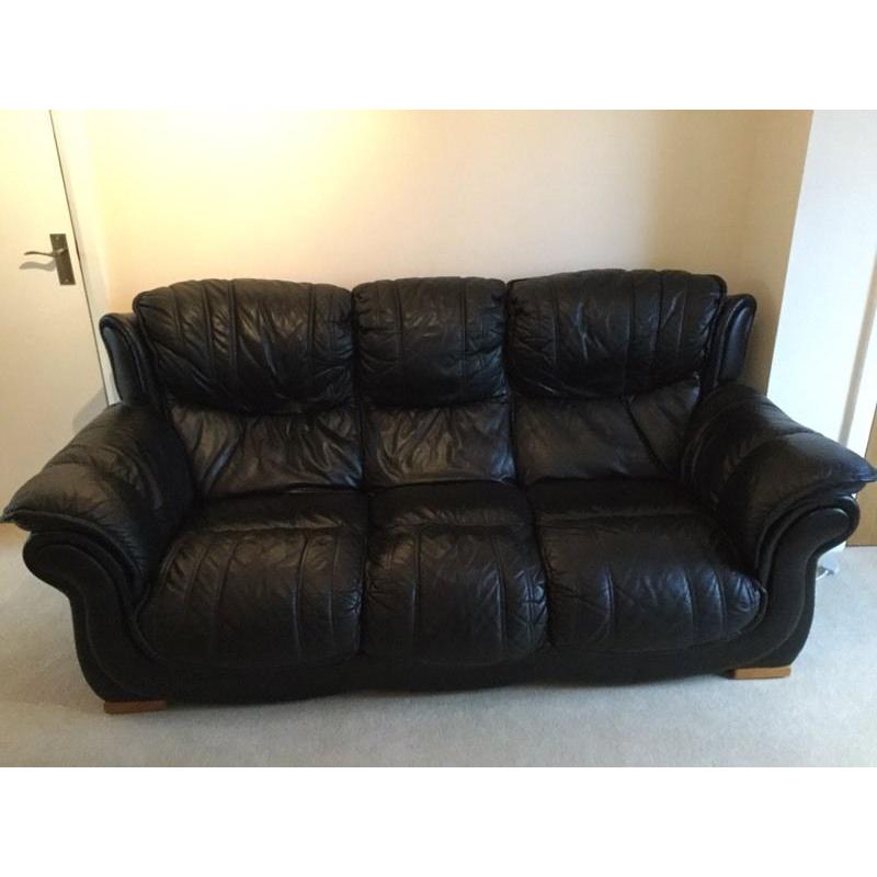 Black Leather 3 seater sofa