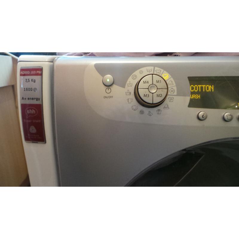 Hotpoint Aqualtis washing machine for sale - 7.5 kg 1600 spin