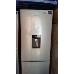 Samsung RB29FWJNDSA Silver Frost Free Fridge Freezer With Water Dispenser