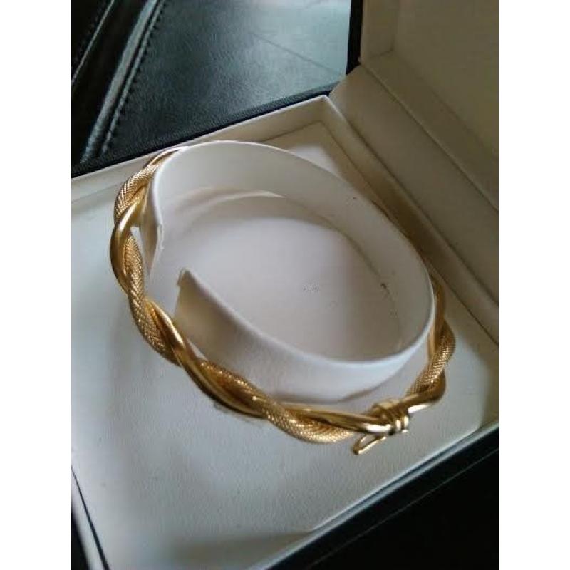 9 Carat Gold Ladies Bracelet