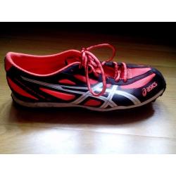 Asics womens size 5 sprinting spikes