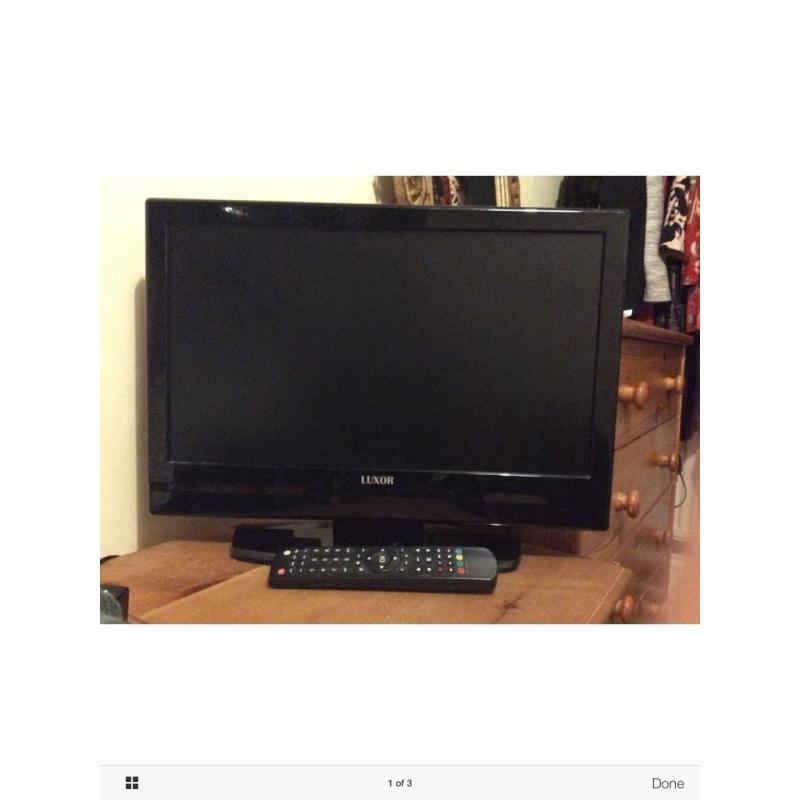 Luxor LUX-19-822-CO 19" 720p HD LCD Television