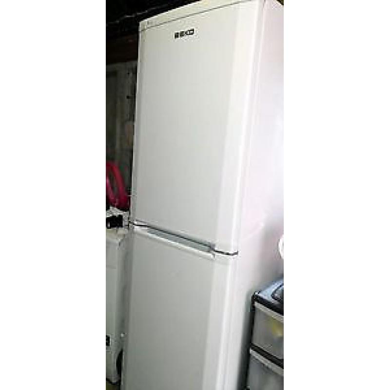 beko fridge freezer (spares or repairs)