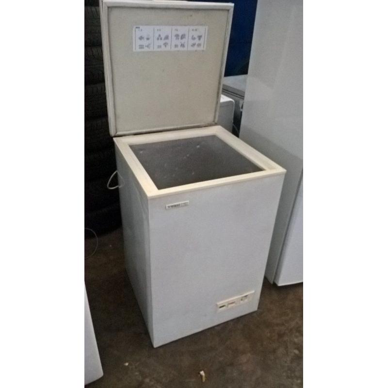 chest freezer.. .cheap..free delivery