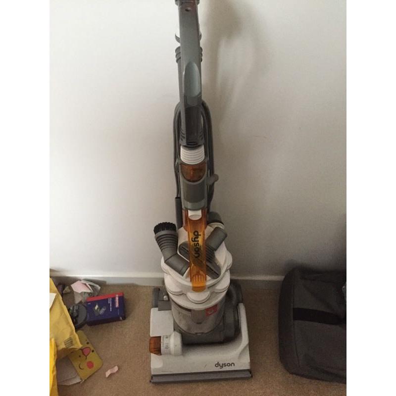 Dyson vacuum cleaner d14 all floors need gone asap offers welcome