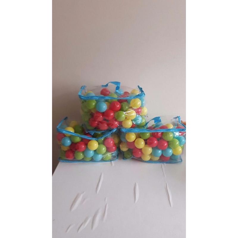 150 ball pit balls EACH ONE STERALISED! Need gone TODAY!