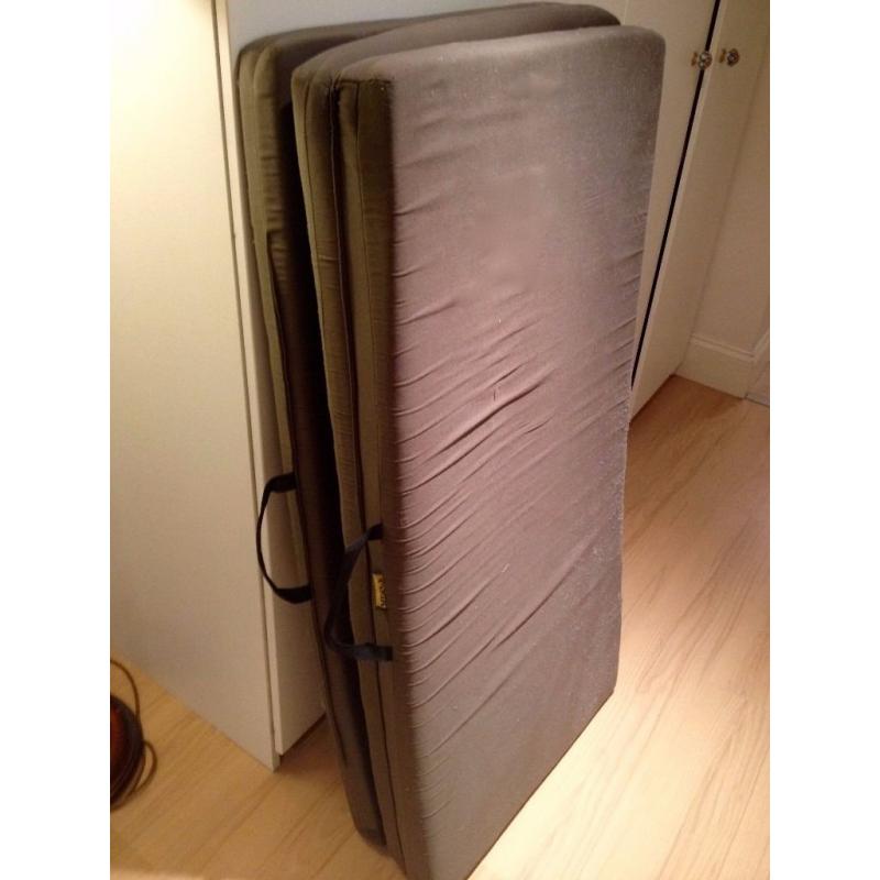 Double camping foam and foldable matress