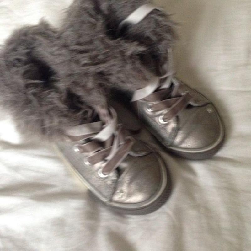 2 pairs of size 9 next ankle boots fur trim