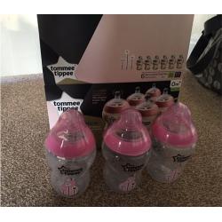 Tommee tippee pink 9oz or 260ml bottle brand new with teats number one