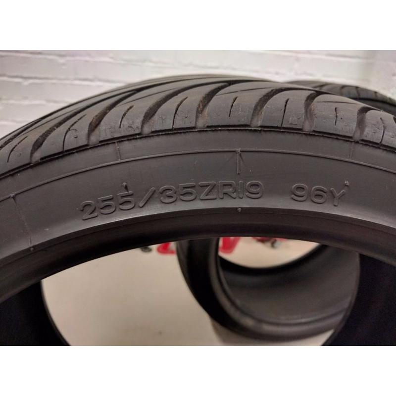 2x Nankang ULTRA SPORT NS-2 255/35 ZR19 96Y with rim protection - part worn