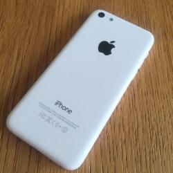 White iPhone 5C 8GB.3 month warranty.Vodafone/Talk-Mobile. Card payment/Delivery available