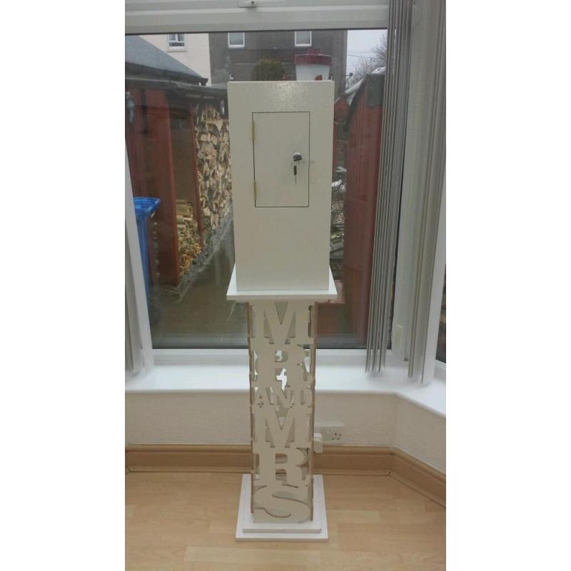 Wedding Post Box with Pedestal ( hire only )