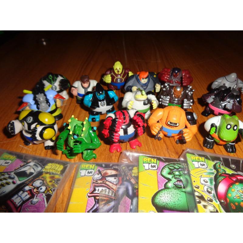 Sumo Slammers Collectible Cards and Figures Ben 10