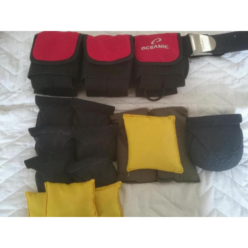 Divers weight belt and lead shot pouches