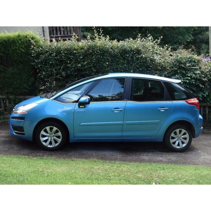 Citroen Picasso C4 Diesel Automatic. 2010. Very low mileage. Garaged every day Valid MOT