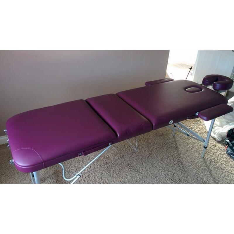 Foldable massage table with carry case