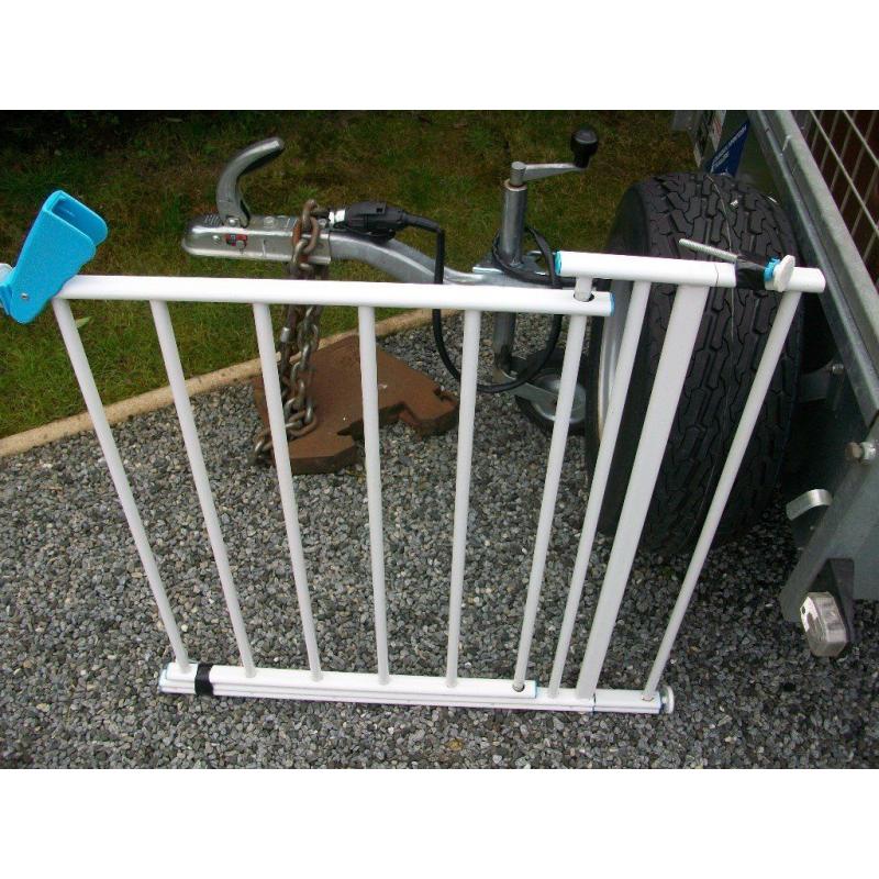 Stair Gate with extencion From Mother care