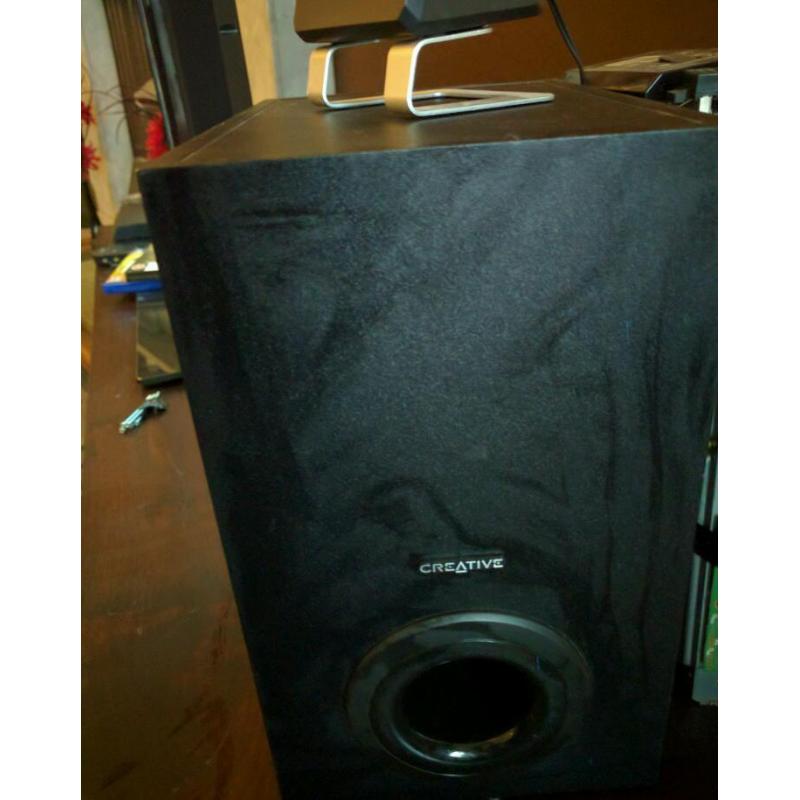Creative speaker system, 2 speakers with sub