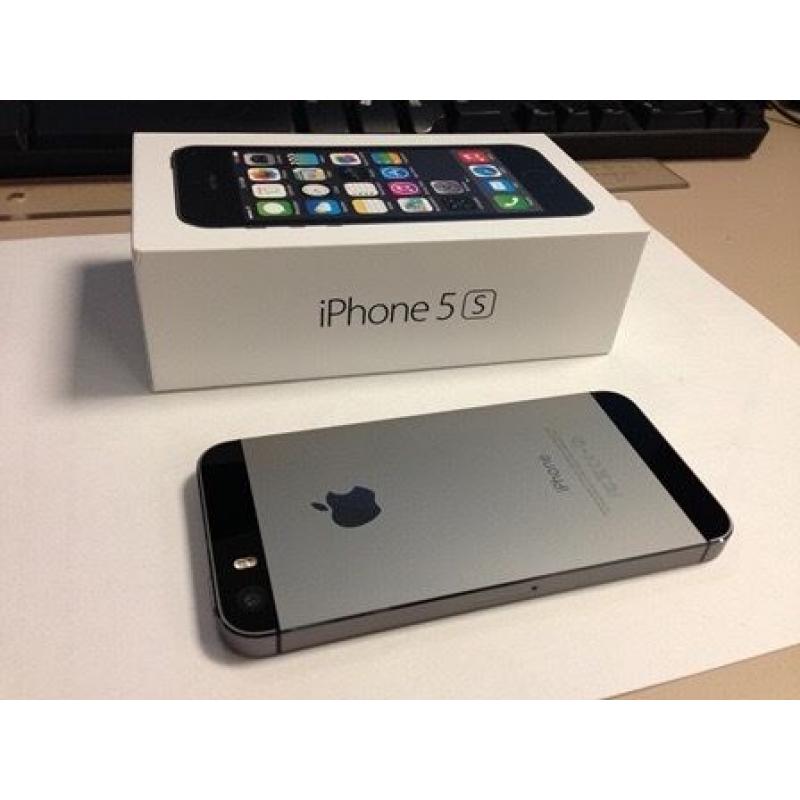 Apple IPhone 5s On Vodafone 16gb In Black Immaculate Condition