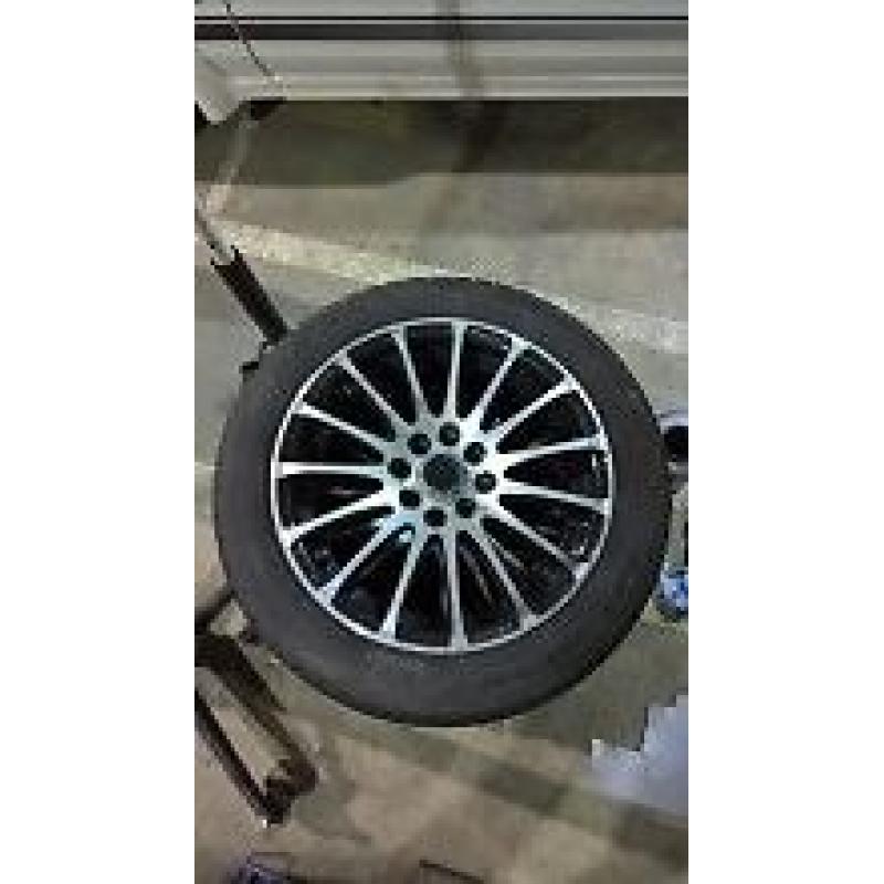Set of 4 wolf face alloy wheels with tyres