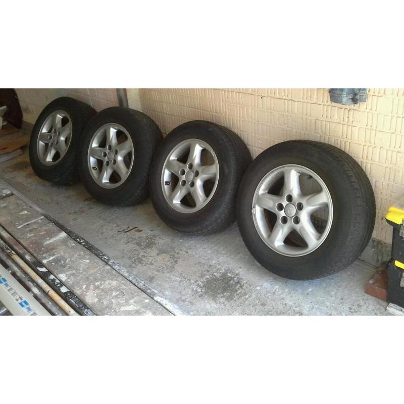 Set of four Rav 4 alloy wheels and tyres