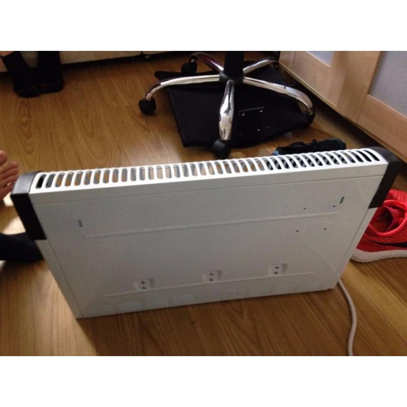 Challenge 3kw electric heater, upright fan
