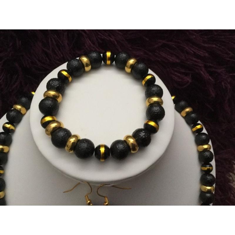 Handmade black 3 piece jewellery set
