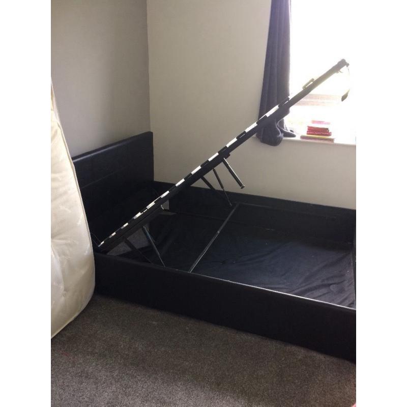 Double Bed frame (no mattress)