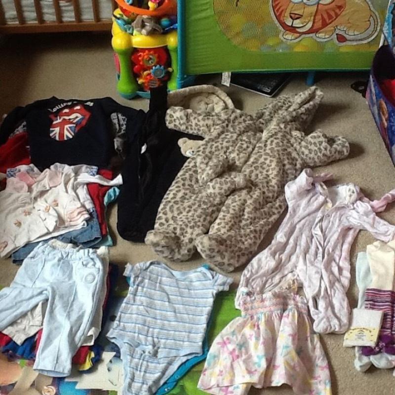 CLOTHES FOR GIRL AGE 3-6 months