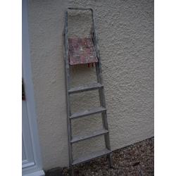 Step Ladders (Aluminium)