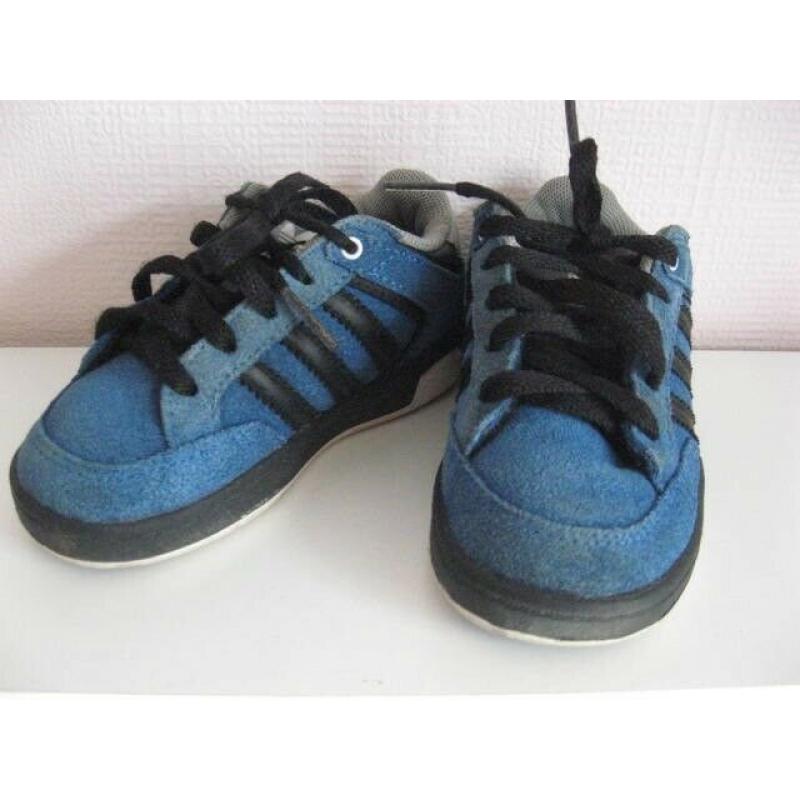 Childs Blue Adidas suede toddlers lace up trainer shoes size 6 - southbourne