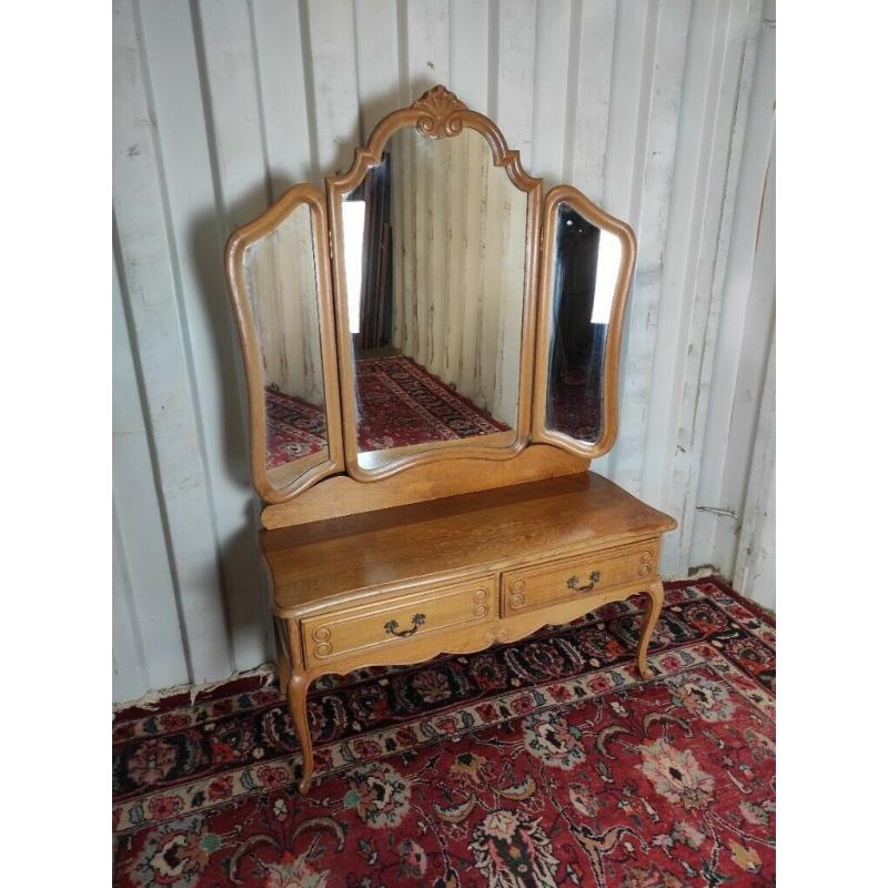French Carved Oak Dressing Table Louis XV