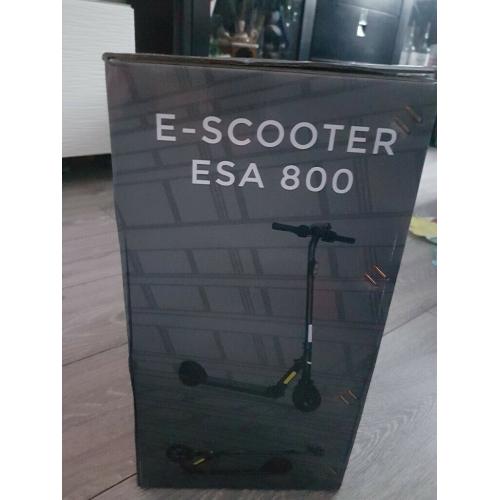 Brand new and boxed electric scooter as a 800