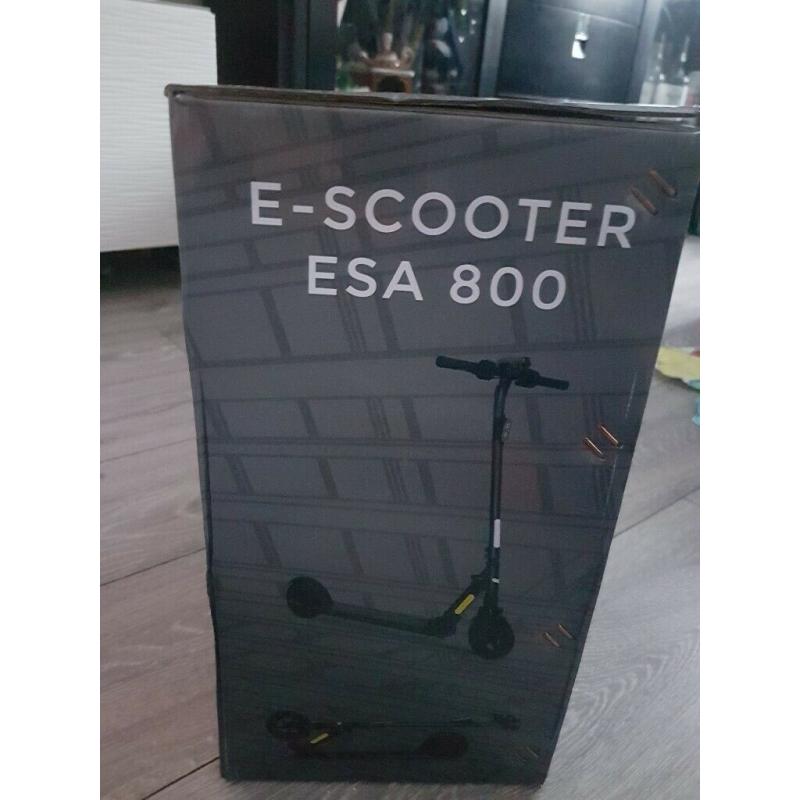 Brand new and boxed electric scooter as a 800