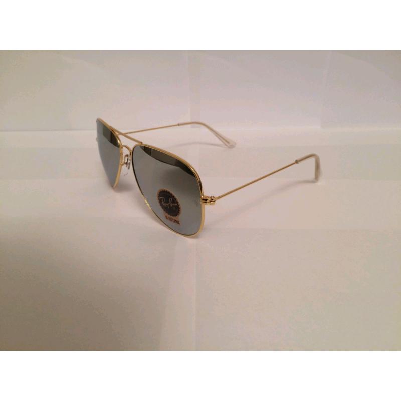 RayBan Aviator Sunglasses RB3025 (gold frame/chrome lens)