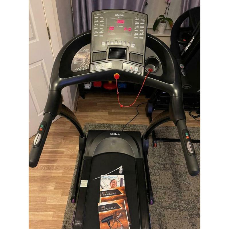 TREADMILL REEBOK ZR7 - RARELY USED - EXCELLENT CONDITION RRP ?490.00